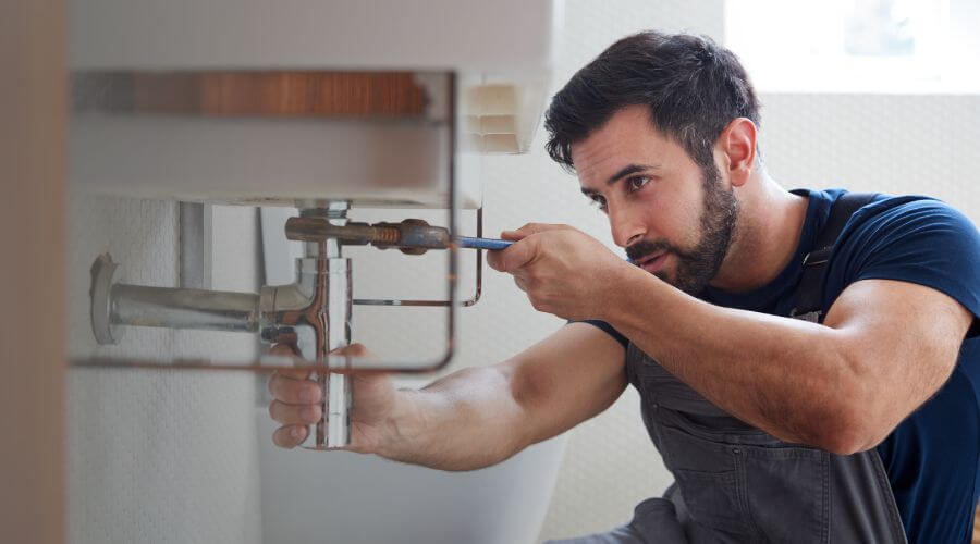 Water heater leaking fix in North East, MD